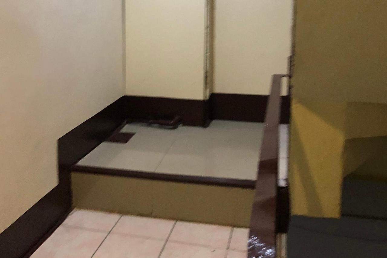 曼谷巴黎酒店 外观 照片